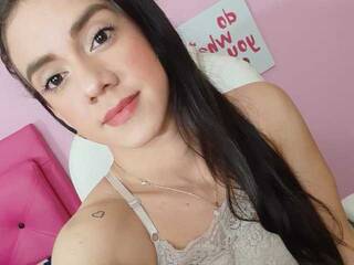 دردشة الفيديو المثيرة SmithBrittany