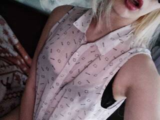 دردشة الفيديو المثيرة Sn-Yi