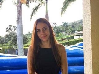 دردشة الفيديو المثيرة sofhiarose