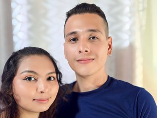 دردشة الفيديو المثيرة SOFIA-AND-LIAM