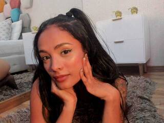 دردشة الفيديو المثيرة SofiaBrown