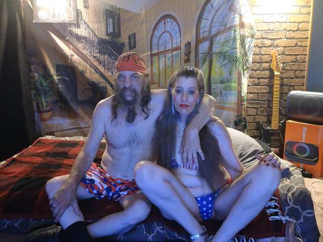 صورة الملف الشخصي HusbandAndWife