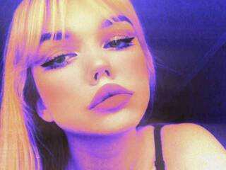 دردشة الفيديو المثيرة Softsofie