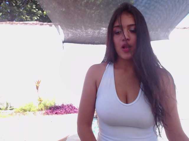 الصور Sofy-Jones Watch me play with my wet creamy pussy║My Goal is Ride dildo by 398║Shake & jump BIG BOOBS 69tks║check my tip menu║follow me guys