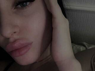 دردشة الفيديو المثيرة Sofy-s