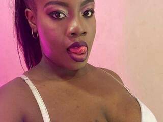 دردشة الفيديو المثيرة SoniaCash