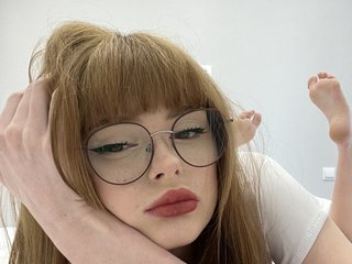 دردشة الفيديو المثيرة Sophie-doll