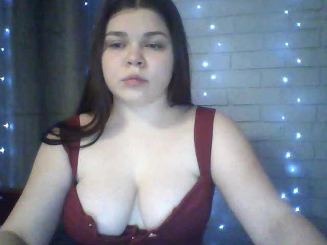 لقطات البث SophieDesire