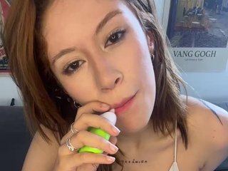 دردشة الفيديو المثيرة SophieeFlamme