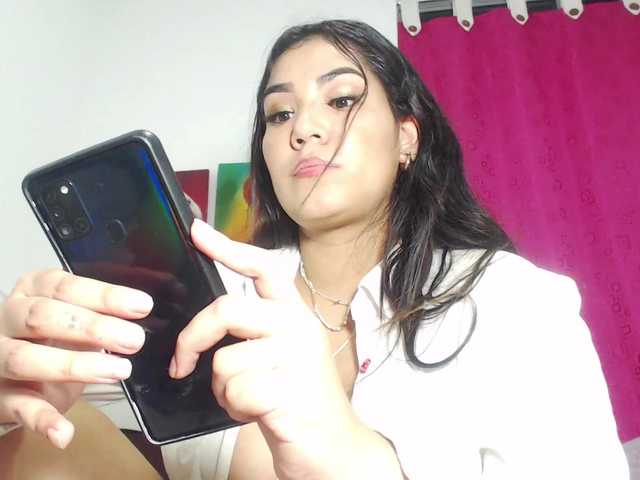 لقطات البث SophieMillerr