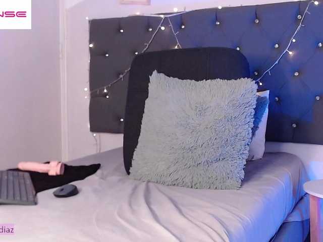 لقطات البث Sophiie-Diaz