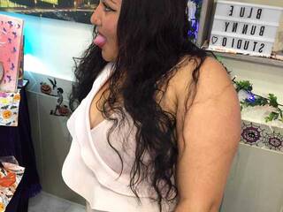 دردشة الفيديو المثيرة SophyFox