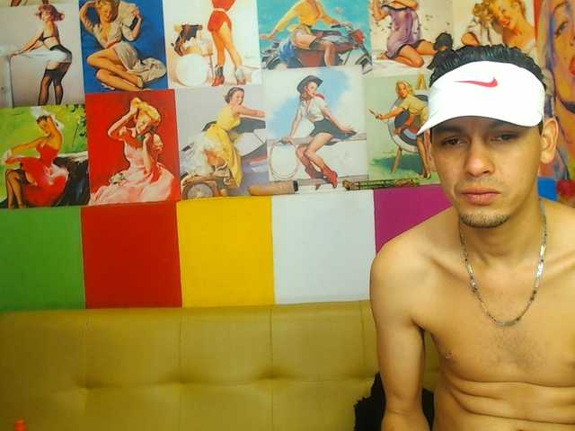 لقطات البث sopiaxjames