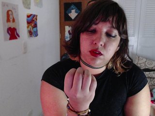 دردشة الفيديو المثيرة NanaBela