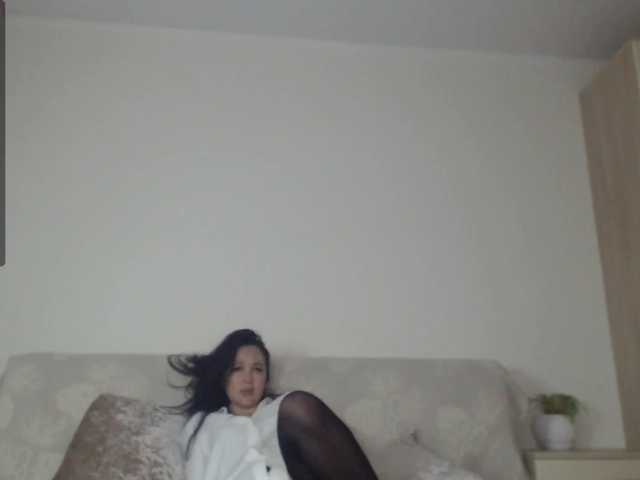 لقطات البث -LizaSplendid