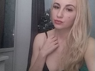 الصور spokysnica I want to go to the top! I collect 10,000 tons of gifts for the New Year for gifts! Friends 25tok, show boobs 70tok, open ass90, show pussy 120, naked 300token 5min! All in one coin! Private masturbation!