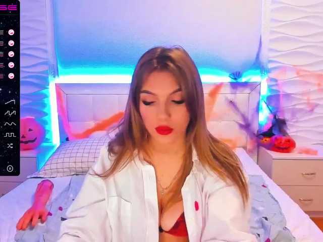 الصور StelllaCoxxxS Hello guys )0I am sexy and hot today...Welcome to my room and lets play with my pussy:)