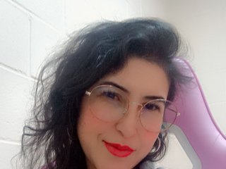 دردشة الفيديو المثيرة Strawberrymoon