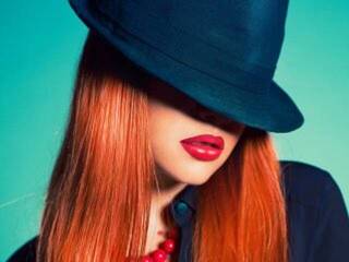 دردشة الفيديو المثيرة StrongGreat