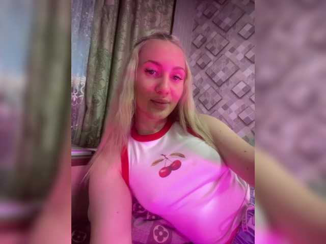 لقطات البث MimiMary
