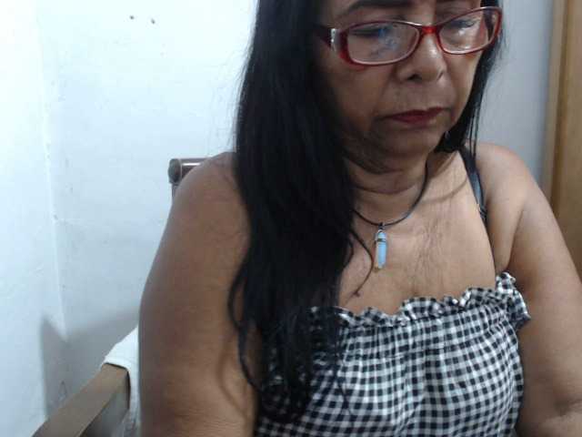 لقطات البث superMILF42