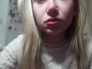 دردشة الفيديو المثيرة MilkyGirl