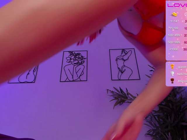 لقطات البث SusannaMoree