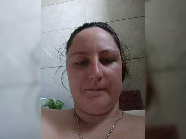 لقطات البث Suzanna3