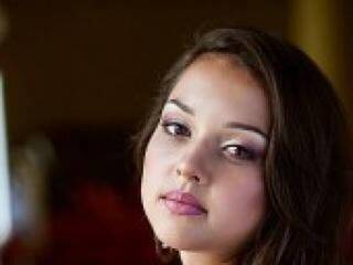 دردشة الفيديو المثيرة swalloww