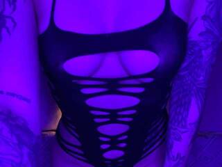 دردشة الفيديو المثيرة Swaploseyou