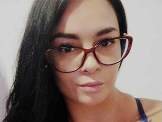 دردشة الفيديو المثيرة Sweet-Gold81