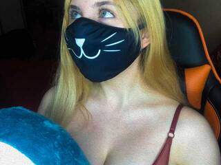 دردشة الفيديو المثيرة Sweet-Loli