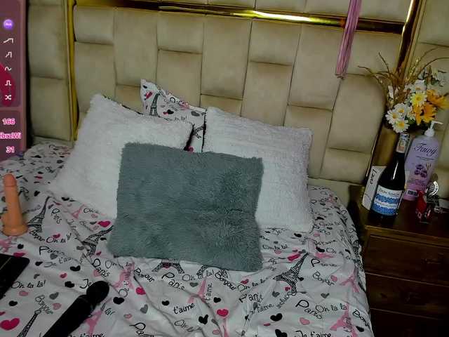 لقطات البث sweet-punish