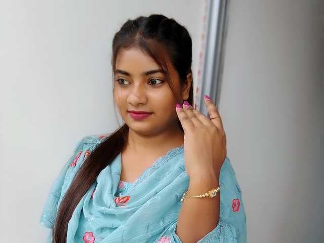 صورة الملف الشخصي sweet-simran