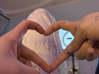 دردشة الفيديو المثيرة Strawberry0123