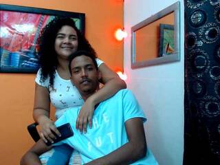 دردشة الفيديو المثيرة SweetCoupleX