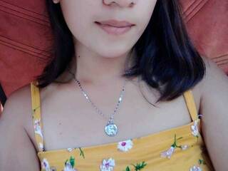 دردشة الفيديو المثيرة SweetGirl099