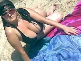 دردشة الفيديو المثيرة sweethelen