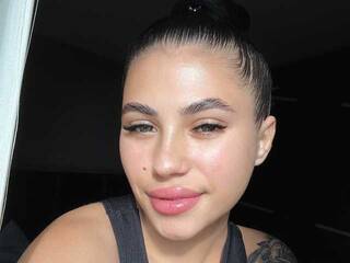 دردشة الفيديو المثيرة SweetLya09