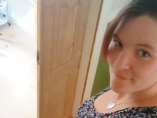 دردشة الفيديو المثيرة SweetMe