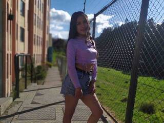 دردشة الفيديو المثيرة Sweetpeach-2