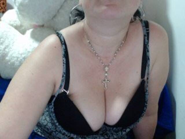 لقطات البث SwetValentina