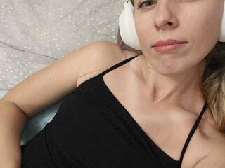 دردشة الفيديو المثيرة Taiga-vvolna