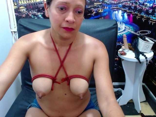 لقطات البث tamara-york