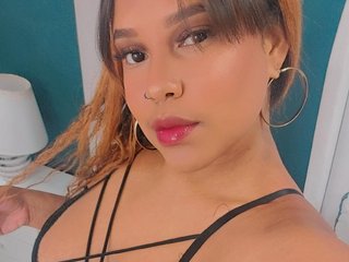 دردشة الفيديو المثيرة tamy-boobs
