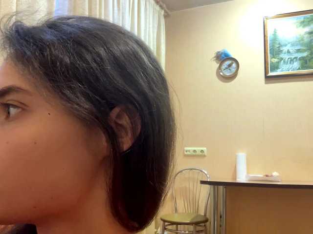 لقطات البث TanyLarrick