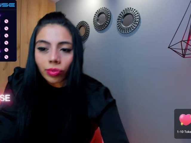 لقطات البث TaraFisherX
