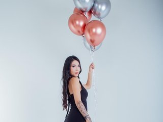 دردشة الفيديو المثيرة TaraLawrence