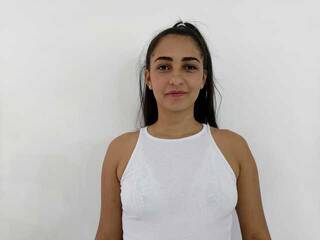 دردشة الفيديو المثيرة taramoon