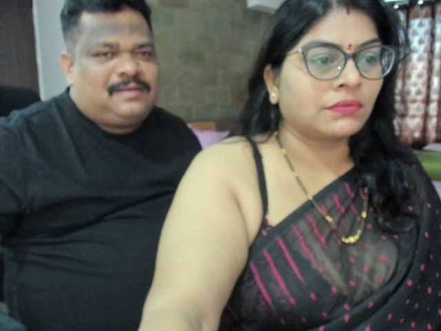 الصور tarivishu23 #bibboobs #bigass #indian #couple #milf #glasses #tatoo #bbw #housewife #hindi #bbw #curvy#desi